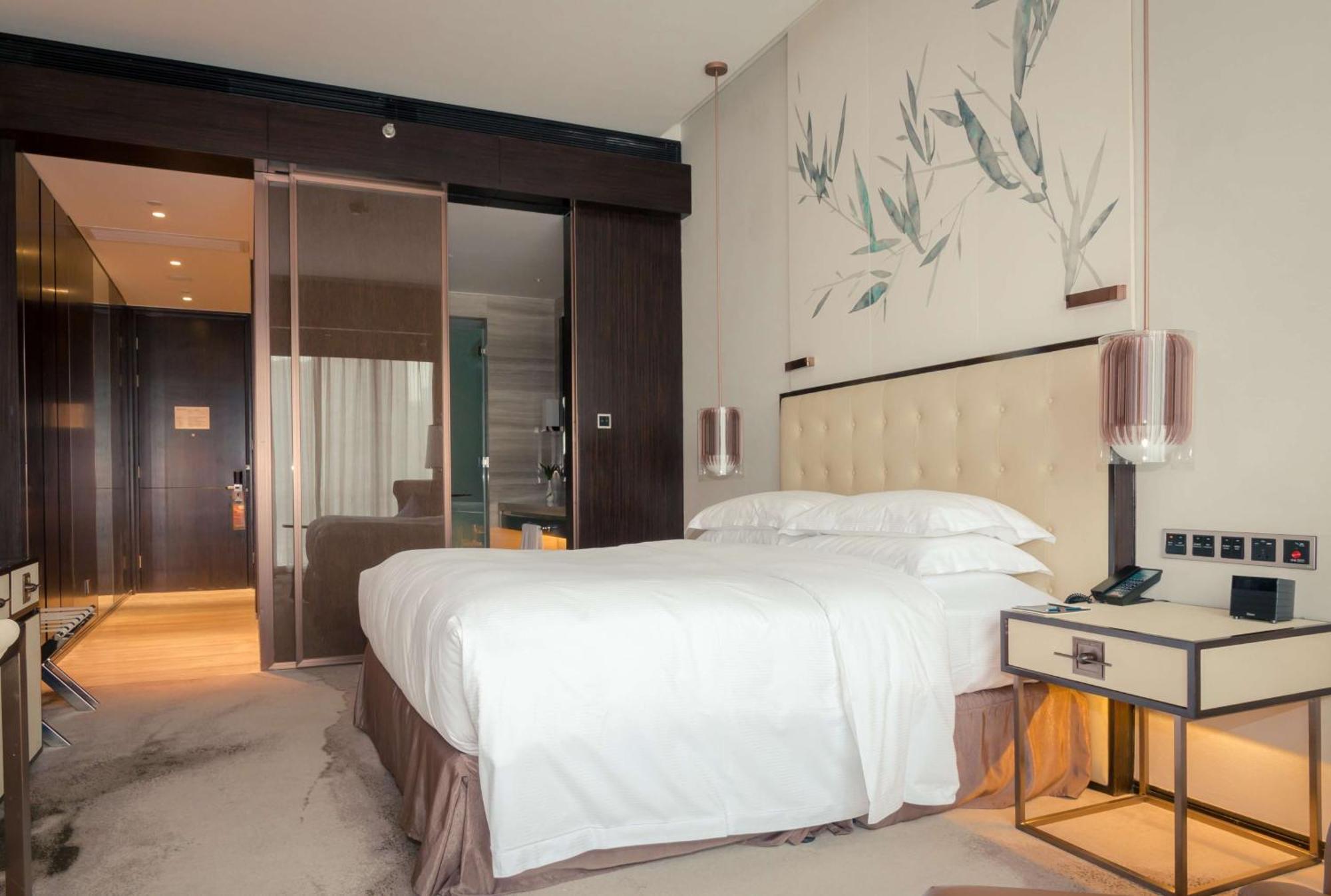 Hotel Hilton Shenzhen Futian Exterior foto