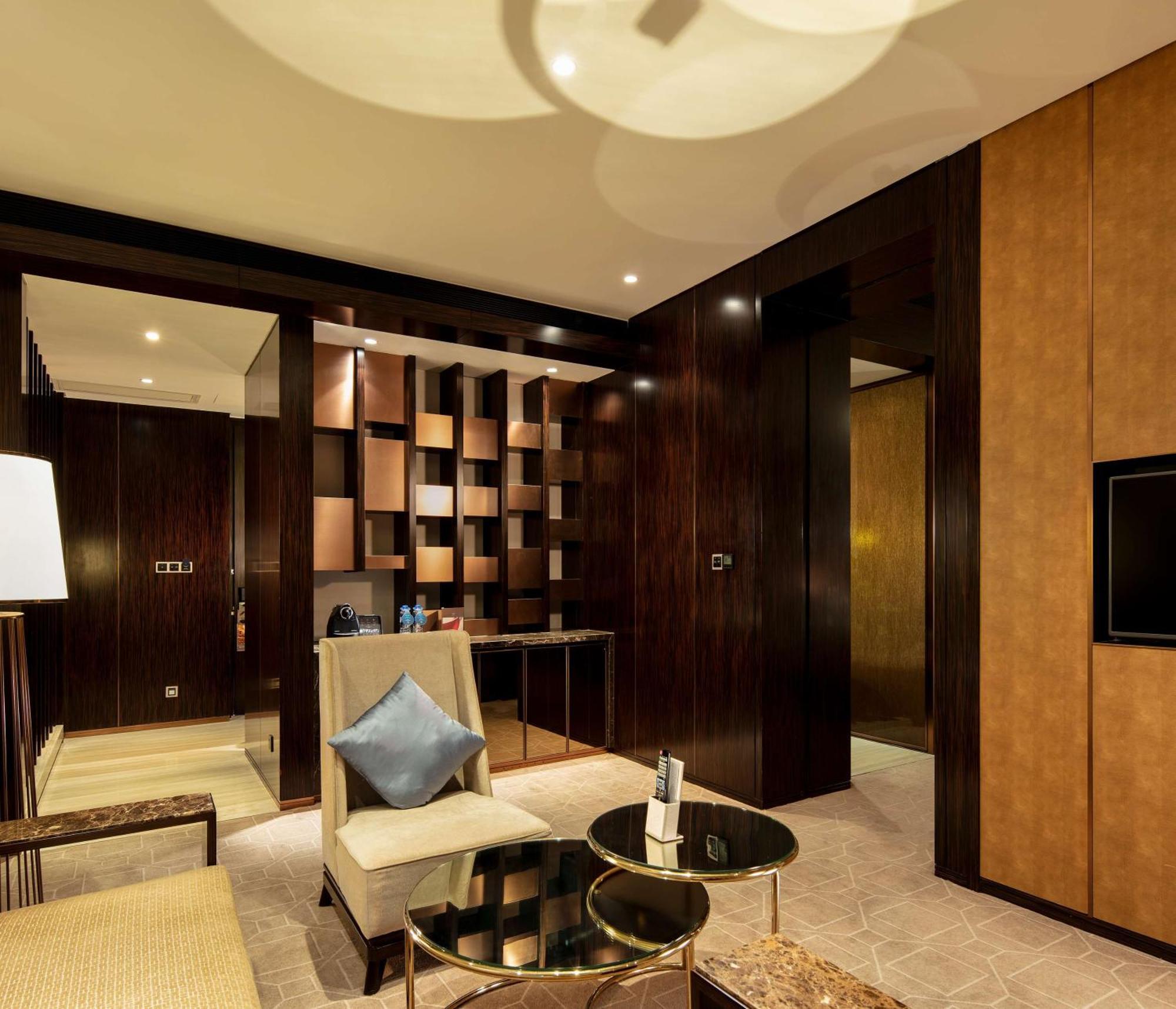 Hotel Hilton Shenzhen Futian Exterior foto